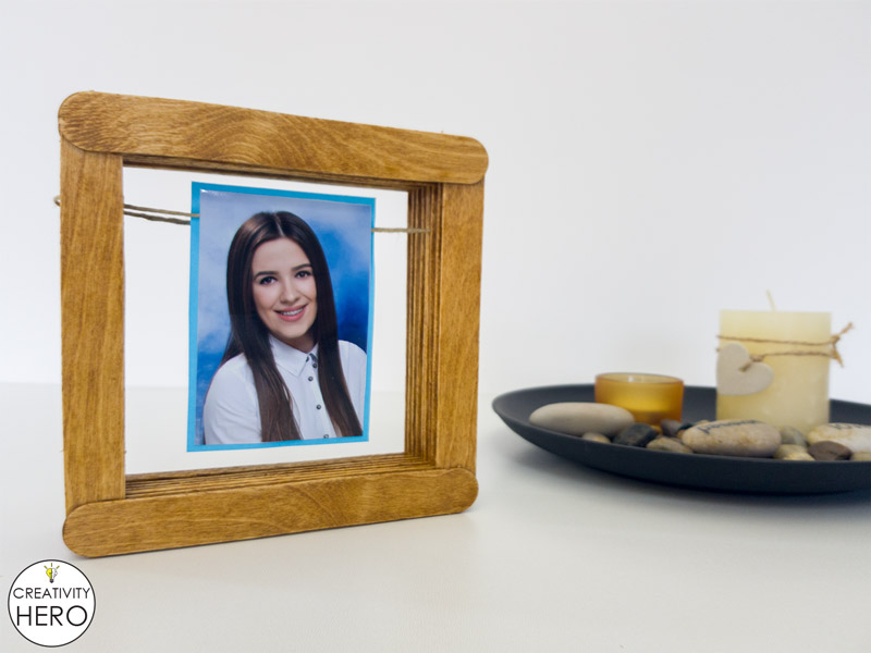 Simple DIY Picture Frame Using Popsicle Sticks 10